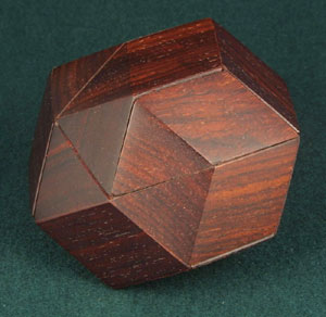 Golden Rhombic Icosahedron